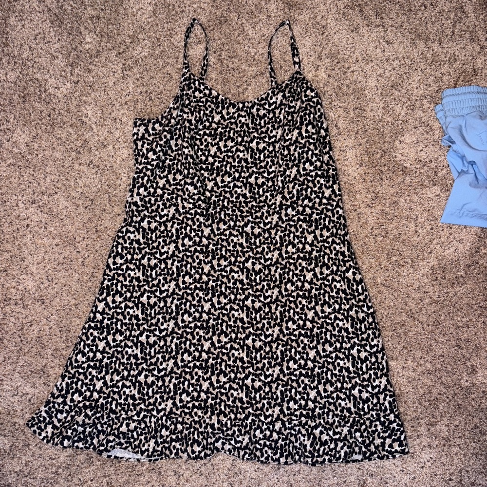 Old Navy Patterned Dress